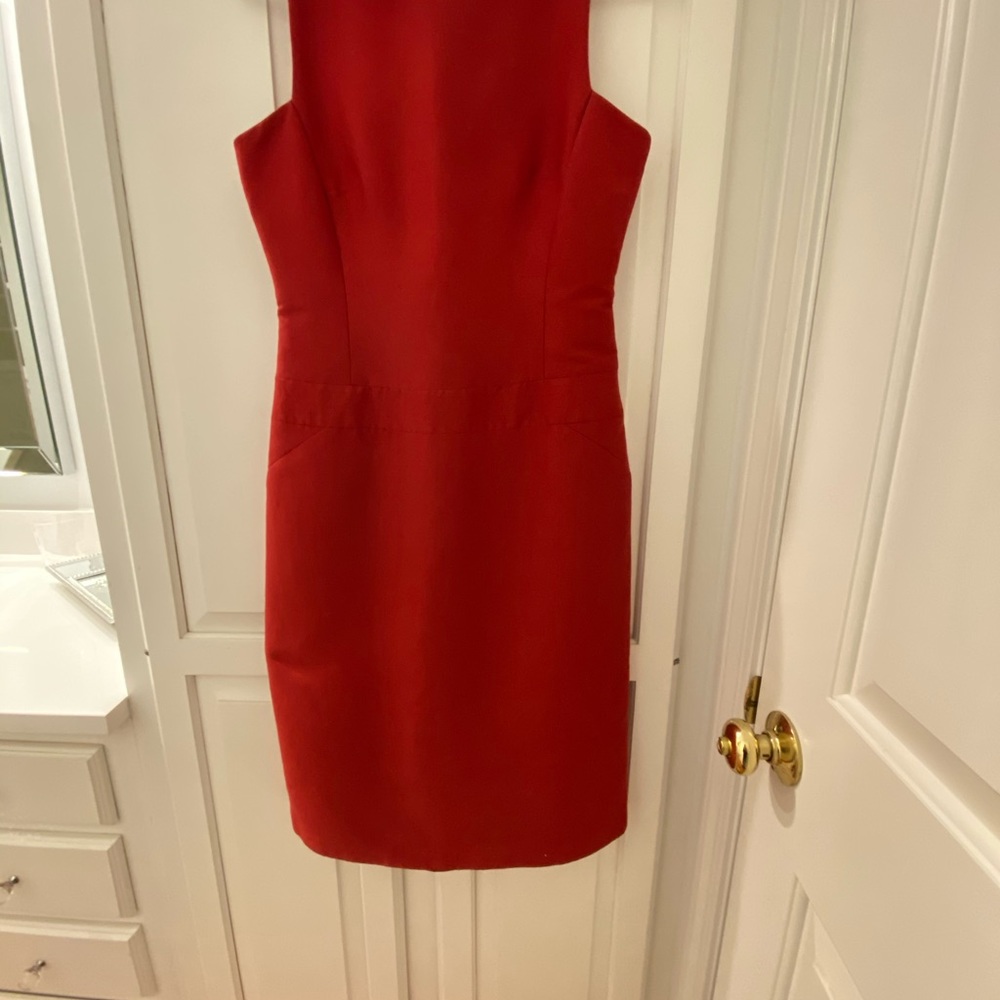 MaxAzria HOST PICK!!! size 4 Lovely! - Picture 4 of 6